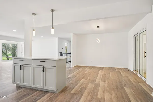 $425,000 | 731 Lakeview Drive, Henderson, NC 27536