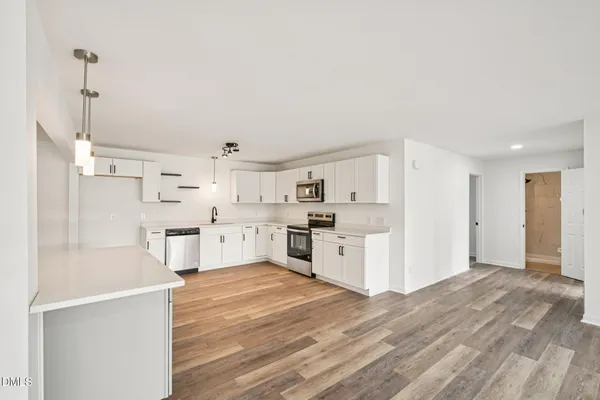 $425,000 | 731 Lakeview Drive, Henderson, NC 27536