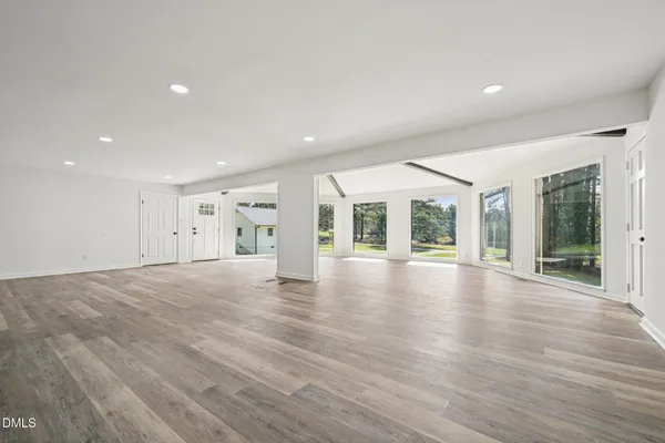 $425,000 | 731 Lakeview Drive, Henderson, NC 27536