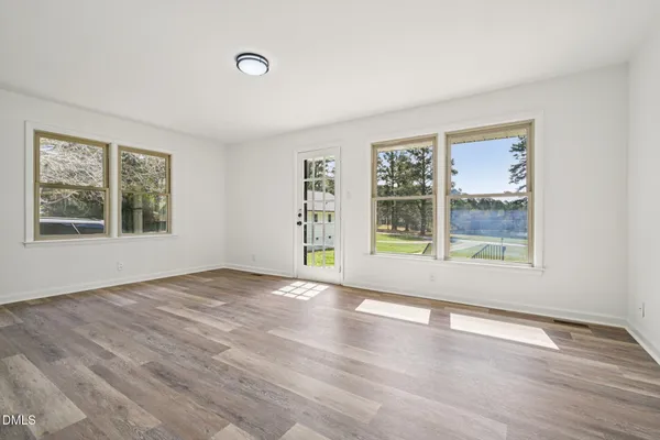 $425,000 | 731 Lakeview Drive, Henderson, NC 27536