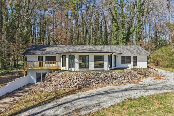 $425,000 | 731 Lakeview Drive, Henderson, NC 27536