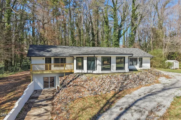 $425,000 | 731 Lakeview Drive, Henderson, NC 27536