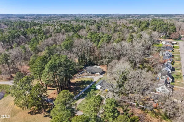 $425,000 | 731 Lakeview Drive, Henderson, NC 27536