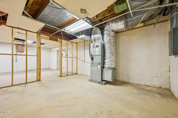 $425,000 | 731 Lakeview Drive, Henderson, NC 27536