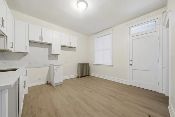 $2,000 | 7442 South Langley Avenue, Unit 2, Chicago, IL 60619