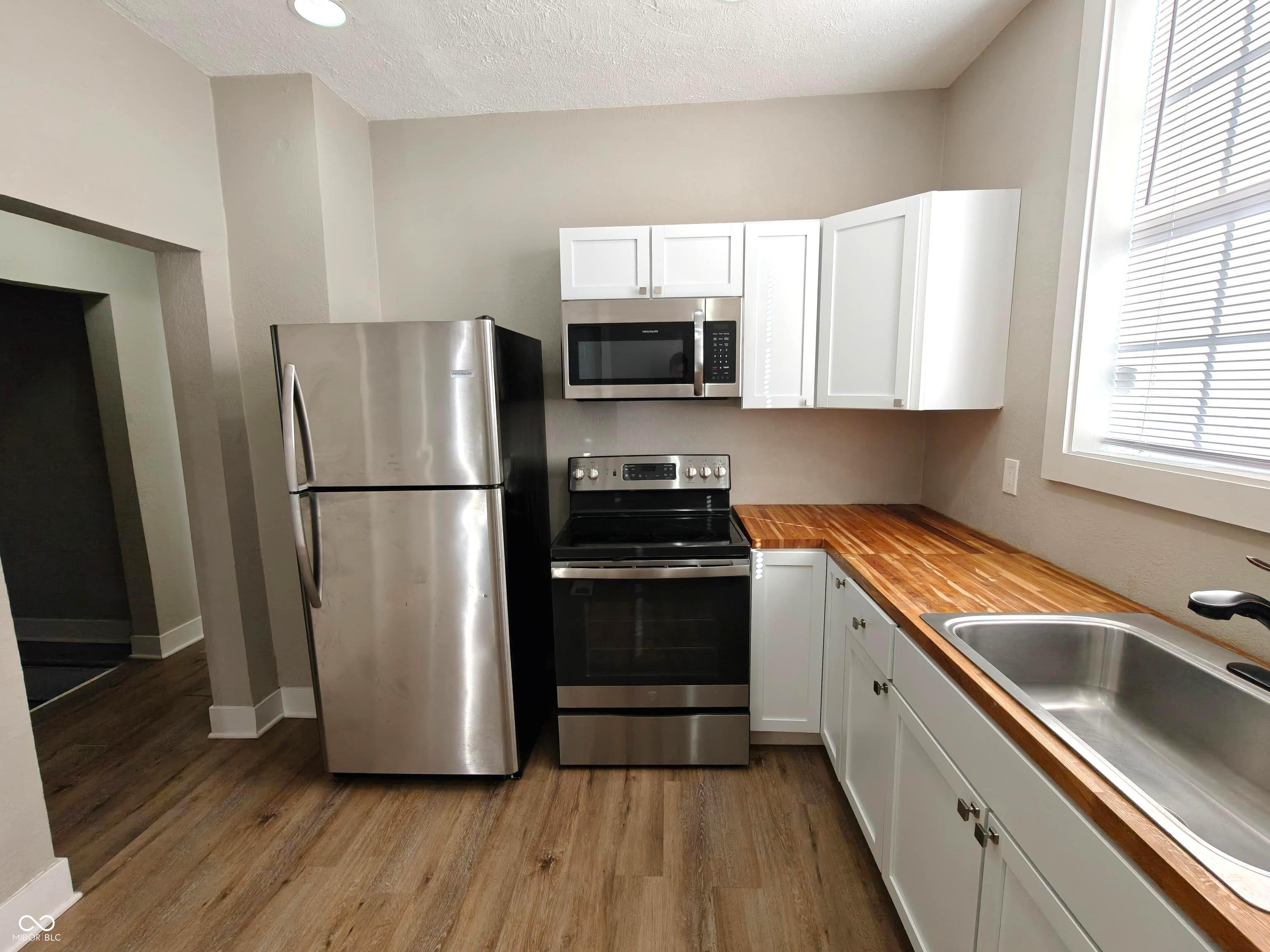 332 South Walcott Street Indianapolis, IN 46201 - Photo 15 of 19
