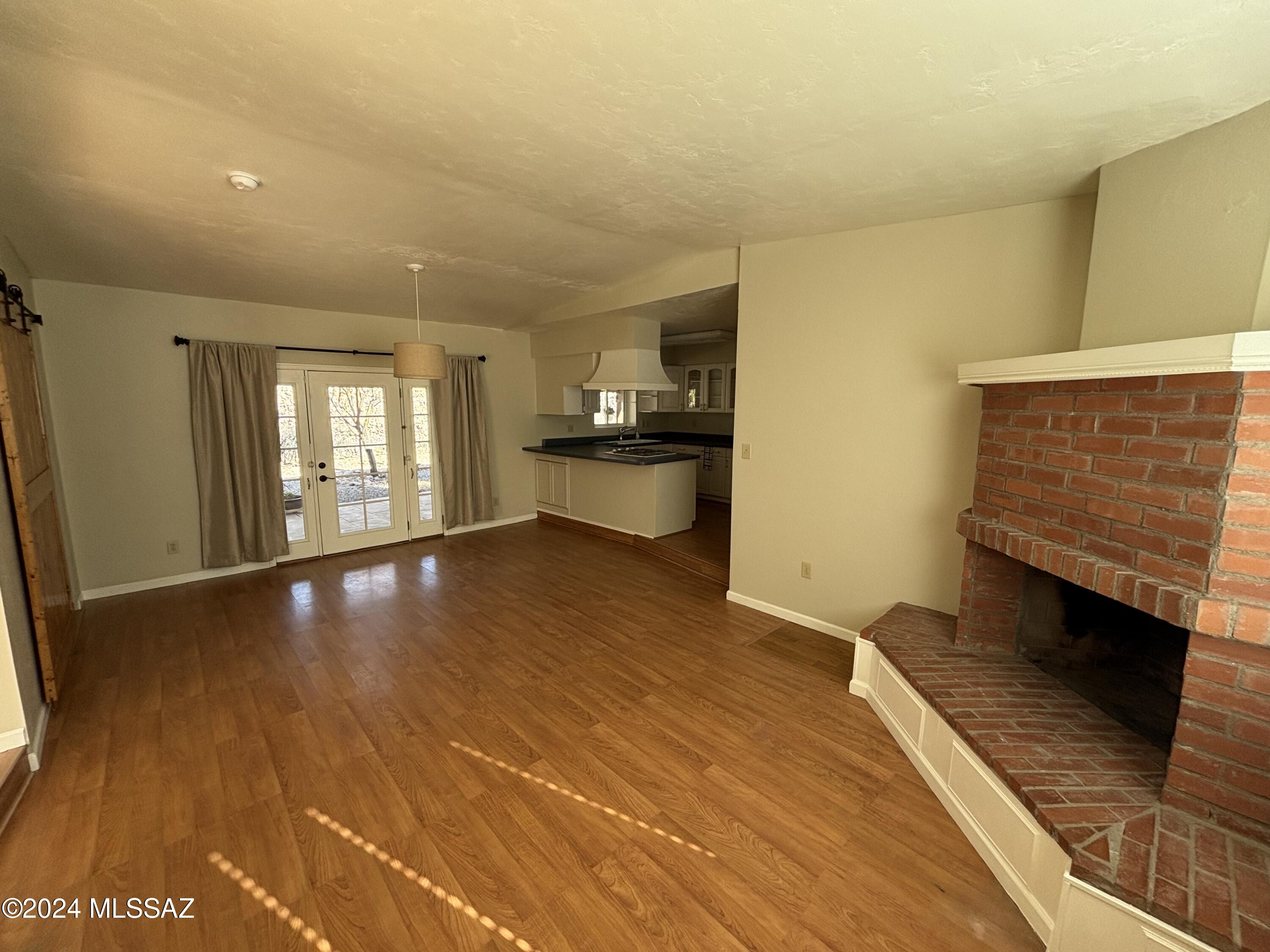 6881 South Caballo Road Tucson, AZ 85746 - Photo 8 of 28 Gallery Image 8