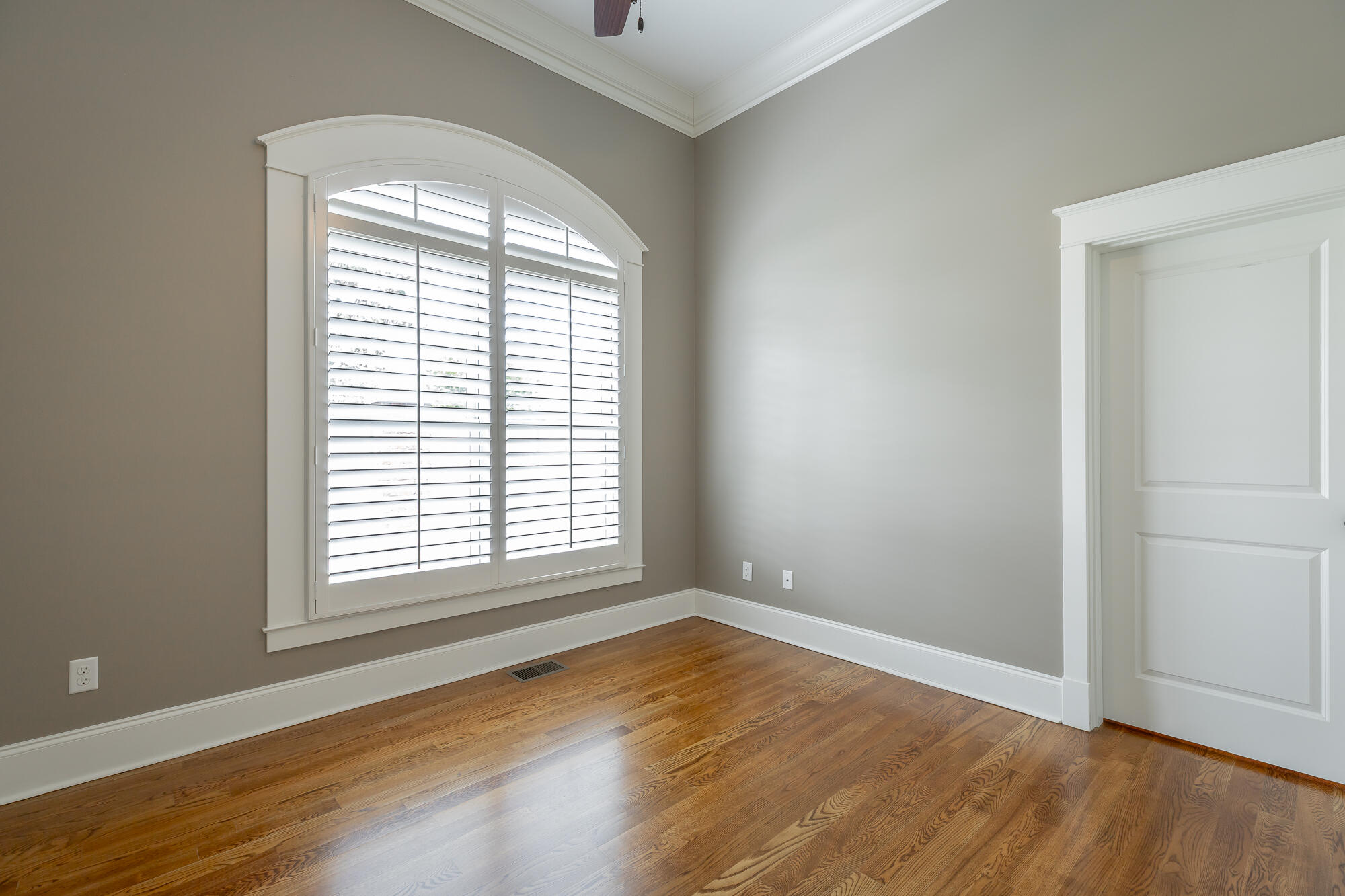 8997 Rostis Lane Chattanooga, TN 37421 - Photo 31 of 56 8997 Rostis Lane HD-40