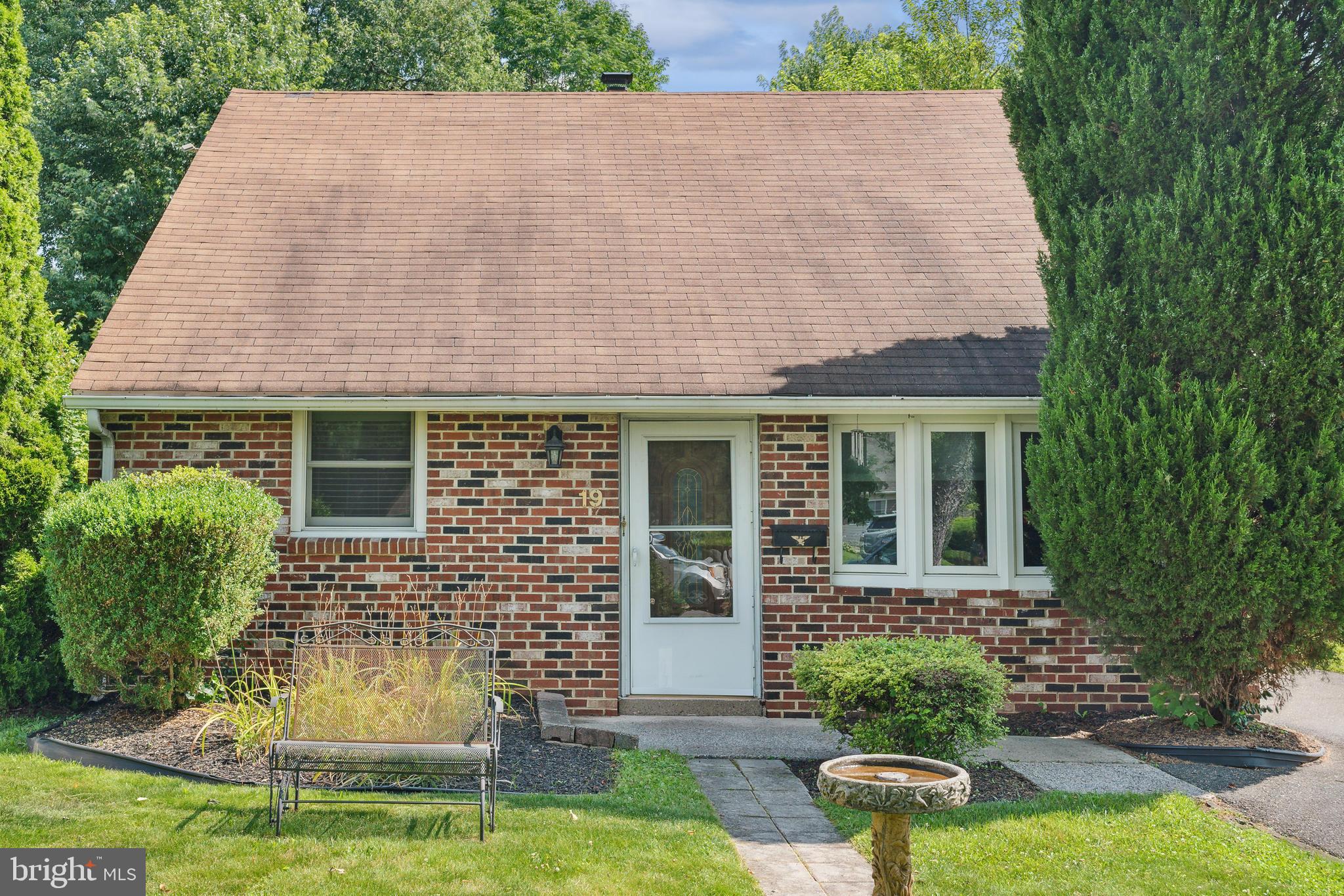 19 Rorer Avenue Hatboro, PA 19040 - Photo 1 of 40 Gallery Image 1