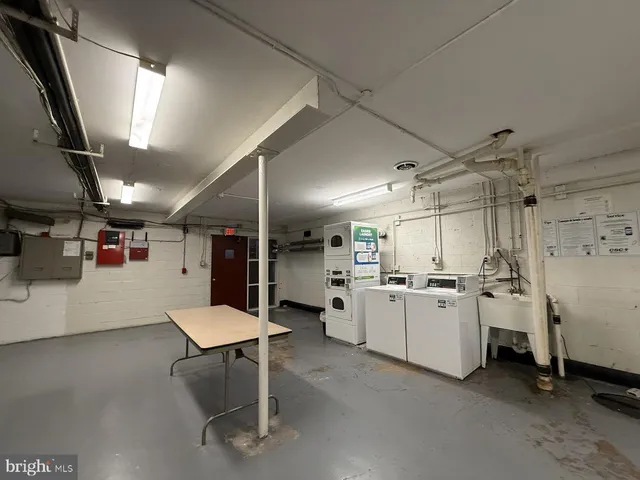 a view of a storage & utility room