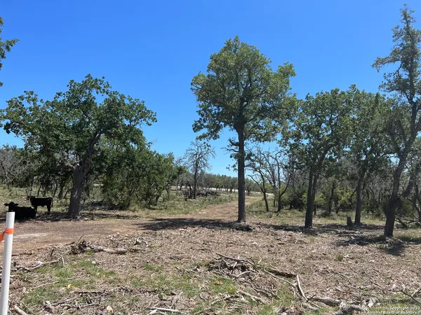 $139,900 | 124 Brooklyn Drive Northwest, Mountain Home, TX 78058