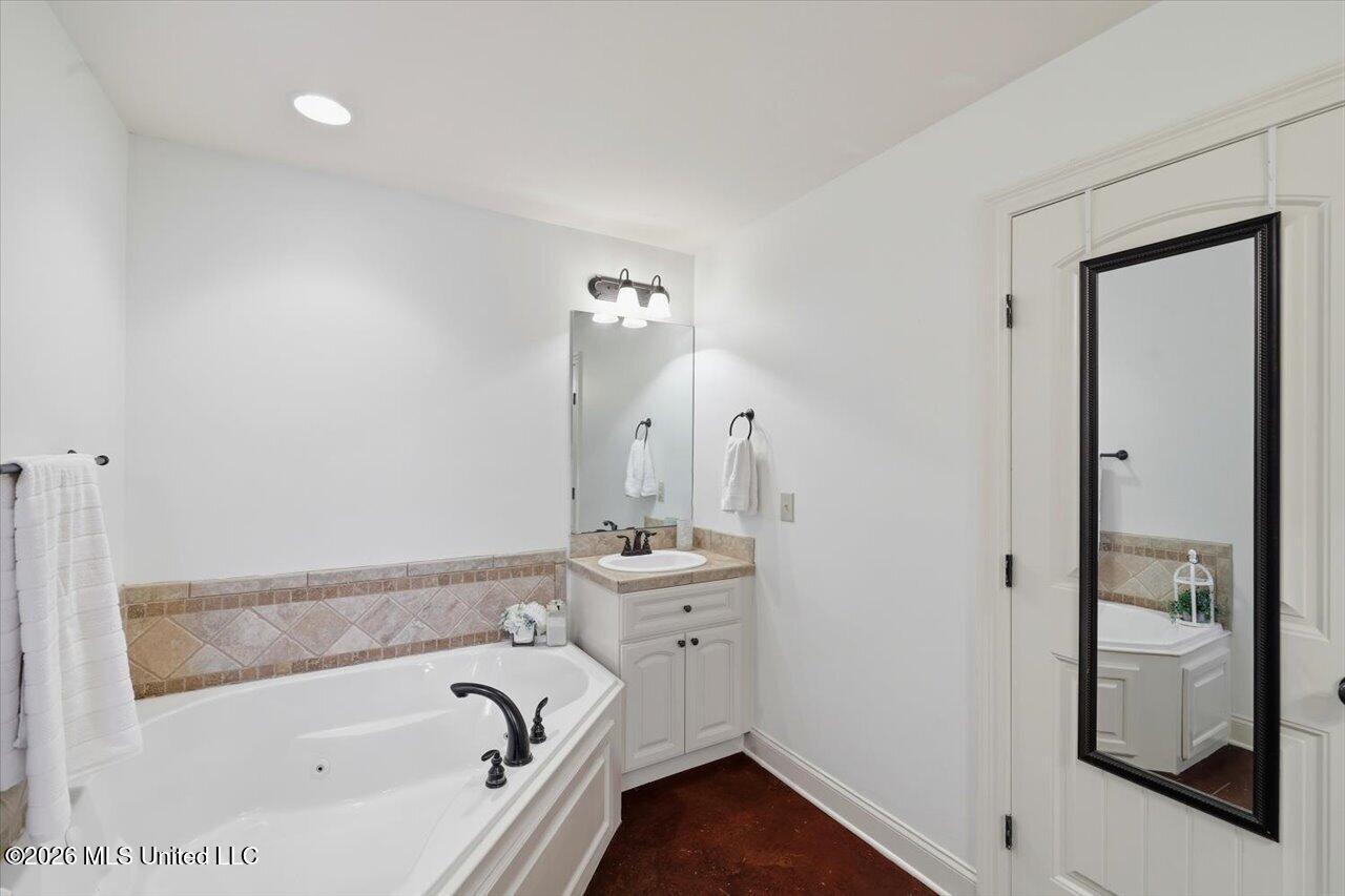 144 Britton Circle Flowood, MS 39232 - Photo 23 of 34 23-144 Britton Cir _ Home Tours MS