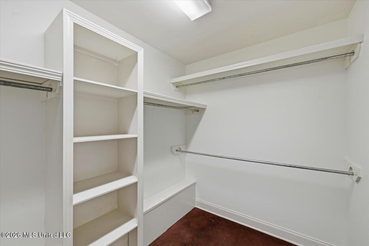 144 Britton Circle Flowood, MS 39232 - Photo 25 of 34 25-144 Britton Cir _ Home Tours MS