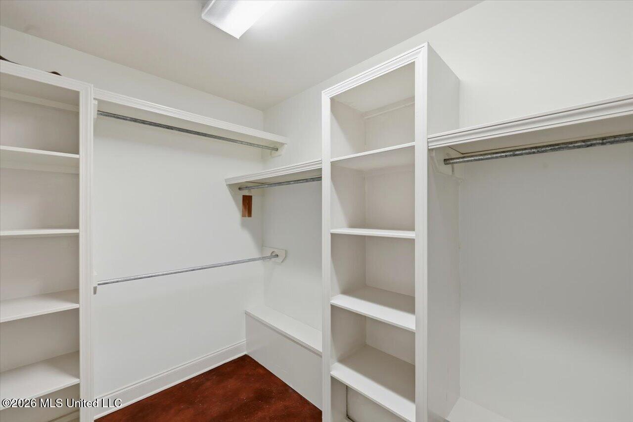 144 Britton Circle Flowood, MS 39232 - Photo 26 of 34 26-144 Britton Cir _ Home Tours MS