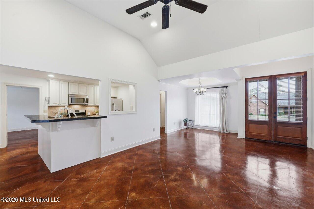 144 Britton Circle Flowood, MS 39232 - Photo 7 of 34 07-144 Britton Cir _ Home Tours MS