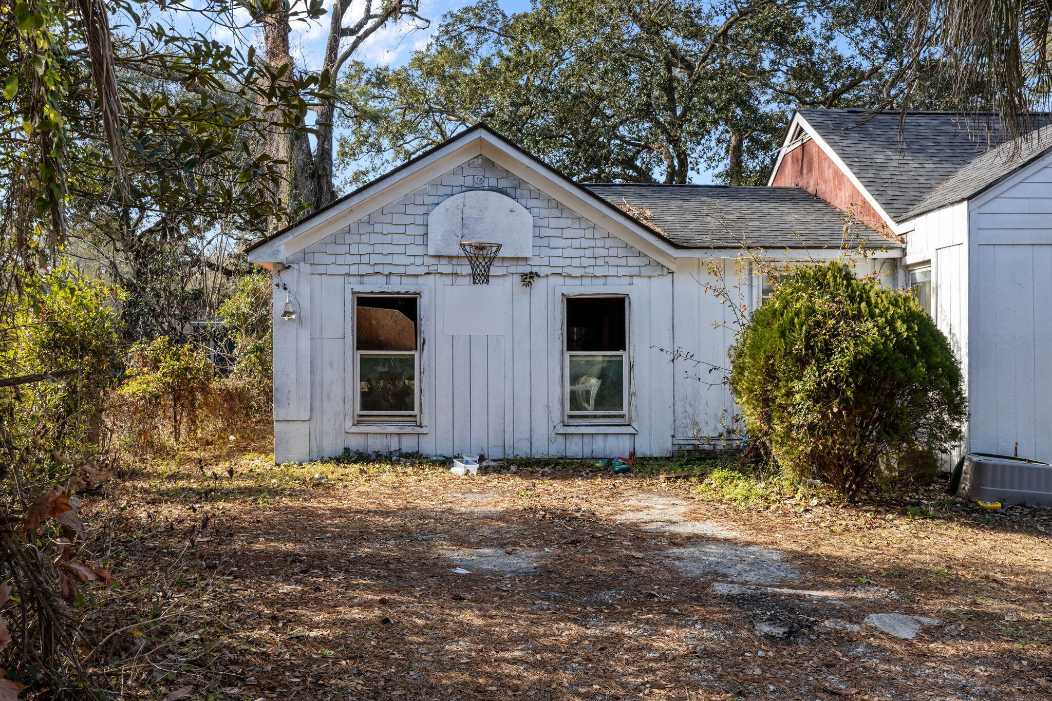 5735 Pilgrim Avenue Hanahan, SC 29410 - Photo 11 of 13 14-web-or-mls-470A1343