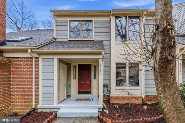 $740,000 | 12541 North Lake Court, Fairfax, VA 22033