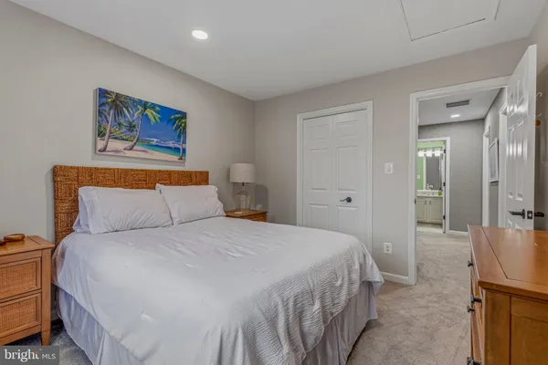 $740,000 | 12541 North Lake Court, Fairfax, VA 22033