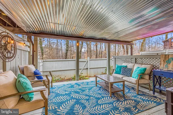 $740,000 | 12541 North Lake Court, Fairfax, VA 22033