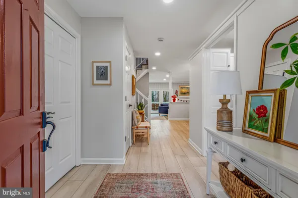 $740,000 | 12541 North Lake Court, Fairfax, VA 22033
