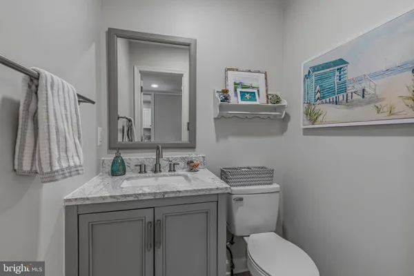 $740,000 | 12541 North Lake Court, Fairfax, VA 22033