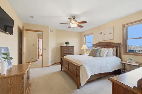 $495,000 | 1609 Oakridge Way, Stoughton, WI 53589