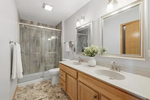 $495,000 | 1609 Oakridge Way, Stoughton, WI 53589