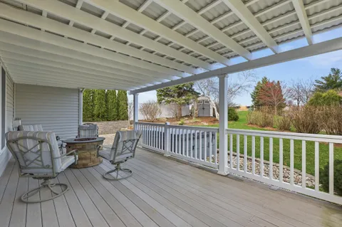 $495,000 | 1609 Oakridge Way, Stoughton, WI 53589