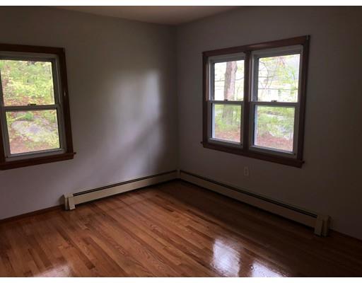 4 Jones Road Sutton, MA 01590 - Photo 4 of 7