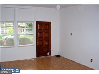 9325 Rising Sun Avenue Philadelphia, PA 19115 - Photo 5 of 10 Living Room