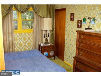 9325 Rising Sun Avenue Philadelphia, PA 19115 - Photo 7 of 10 Bedroom - Main