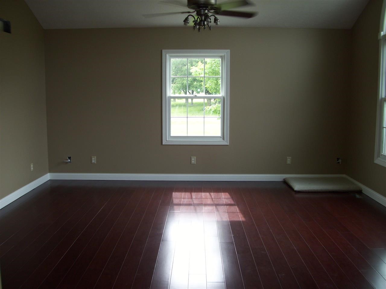 103 Summers Lane Tipton, IN 46072 - Photo 3 of 29 Gallery Image 3