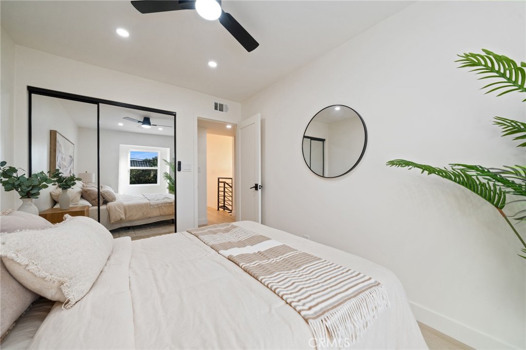 332 Flint Avenue Long Beach, CA 90814 - Photo 17 of 29