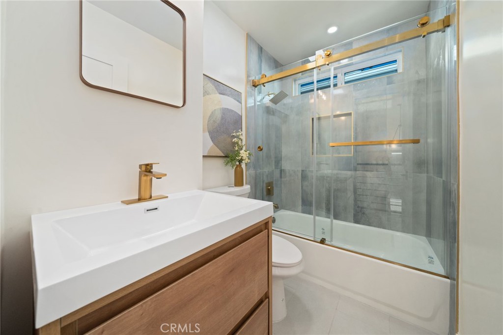 332 Flint Avenue Long Beach, CA 90814 - Photo 18 of 29