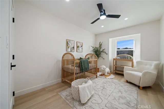 $1,299,999 | 332 Flint Avenue, Long Beach, CA 90814