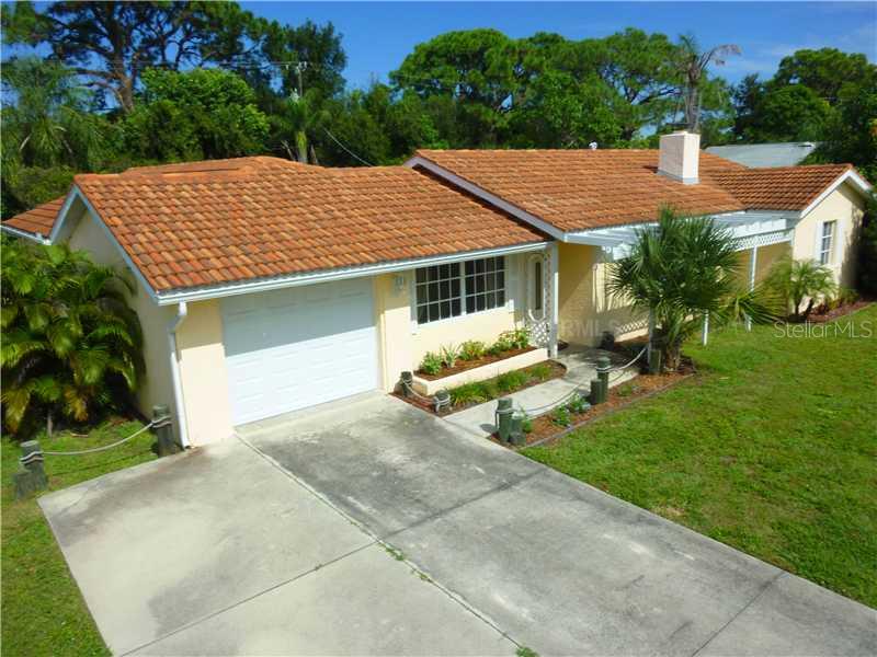 516 Alhambra Road Venice, FL 34285 - Photo 1 of 1 Exterior Front
