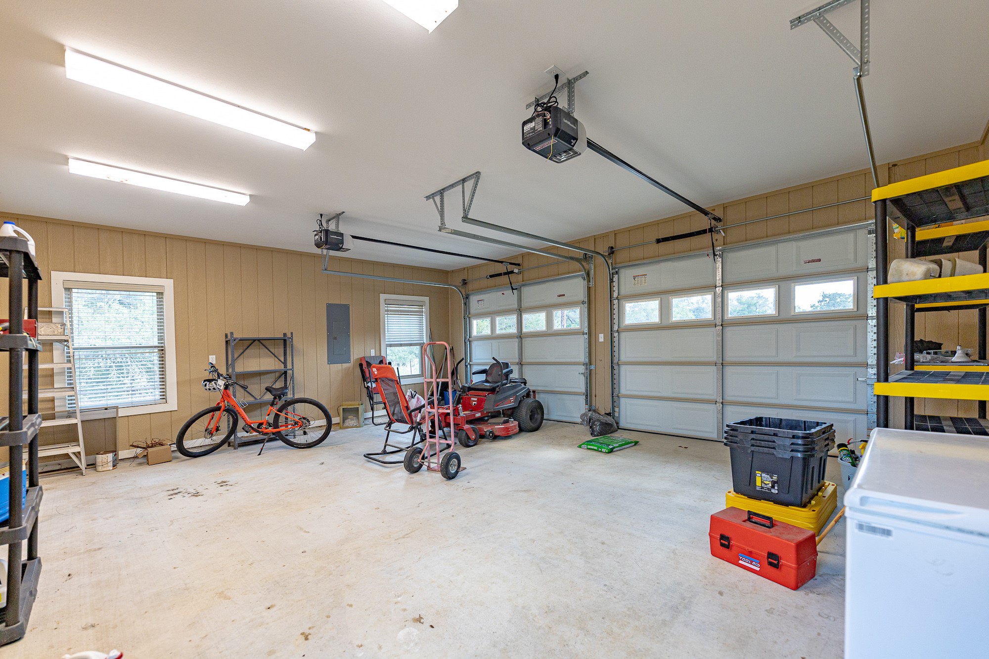 716 L Hrabovsky Road Yoakum, TX 77995 - Photo 20 of 42 a view of a room with gym equipment