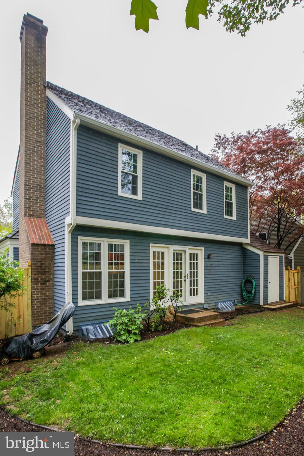 2096 Cobblestone Lane Reston, VA 20191 - Photo 25 of 25 Exterior (Rear)
