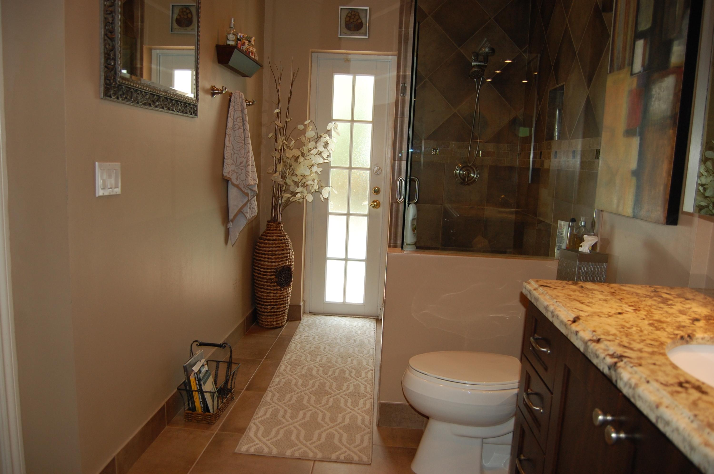 2410 Northwest 30th Road Boca Raton, FL 33431 - Photo 18 of 41 Master Bath