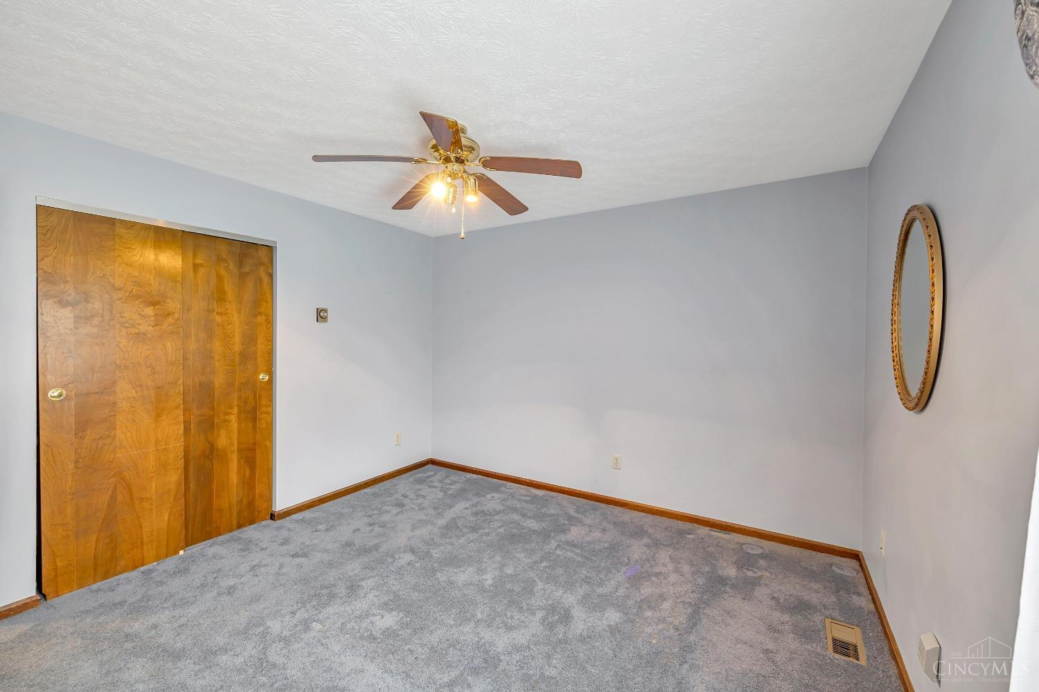 1938 Bell Road Hamilton, OH 45013 - Photo 10 of 30