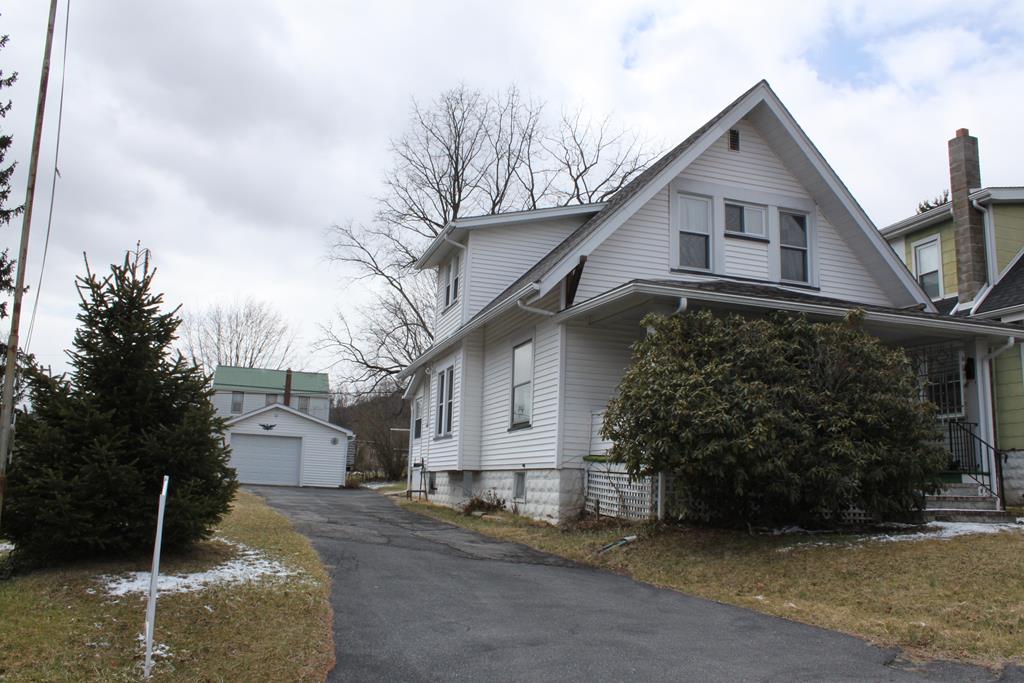 37 West Ridge Street Mount Union, PA 17066 - Photo 1 of 1 Gallery Image 1