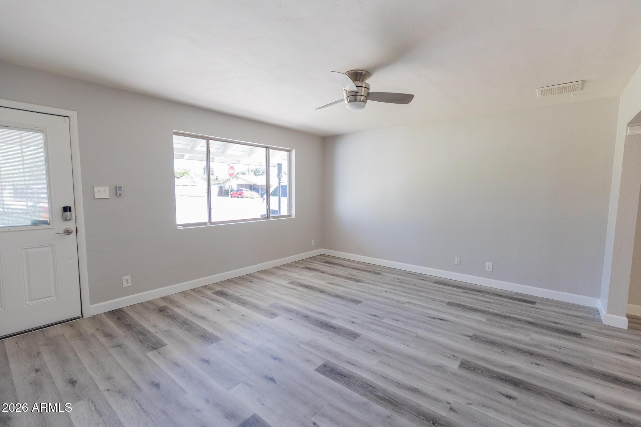 1305 West Romo Jones Street Tempe, AZ 85281 - Photo 4 of 26
