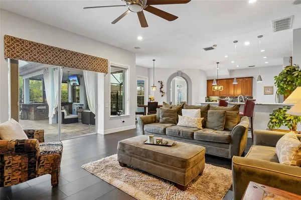 $799,900 | 3433 Leaf Lake Drive, Land O' Lakes, FL 34639