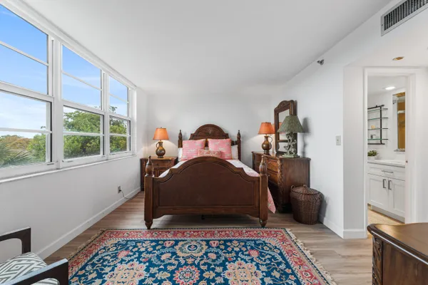 $289,000 | 3499 Oaks Way, Unit 407, Pompano Beach, FL 33069