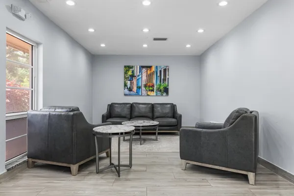 $289,000 | 3499 Oaks Way, Unit 407, Pompano Beach, FL 33069