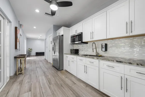 $289,000 | 3499 Oaks Way, Unit 407, Pompano Beach, FL 33069