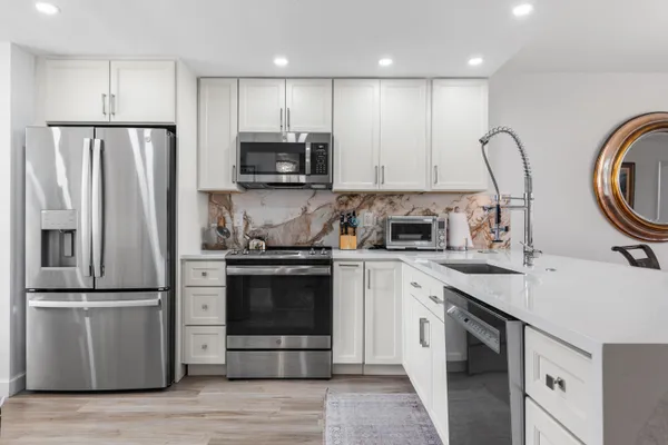 $289,000 | 3499 Oaks Way, Unit 407, Pompano Beach, FL 33069