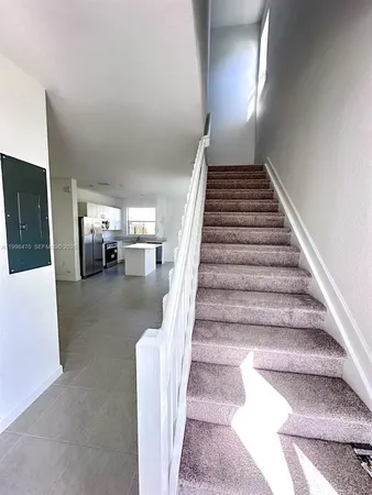 a view of entryway and hall