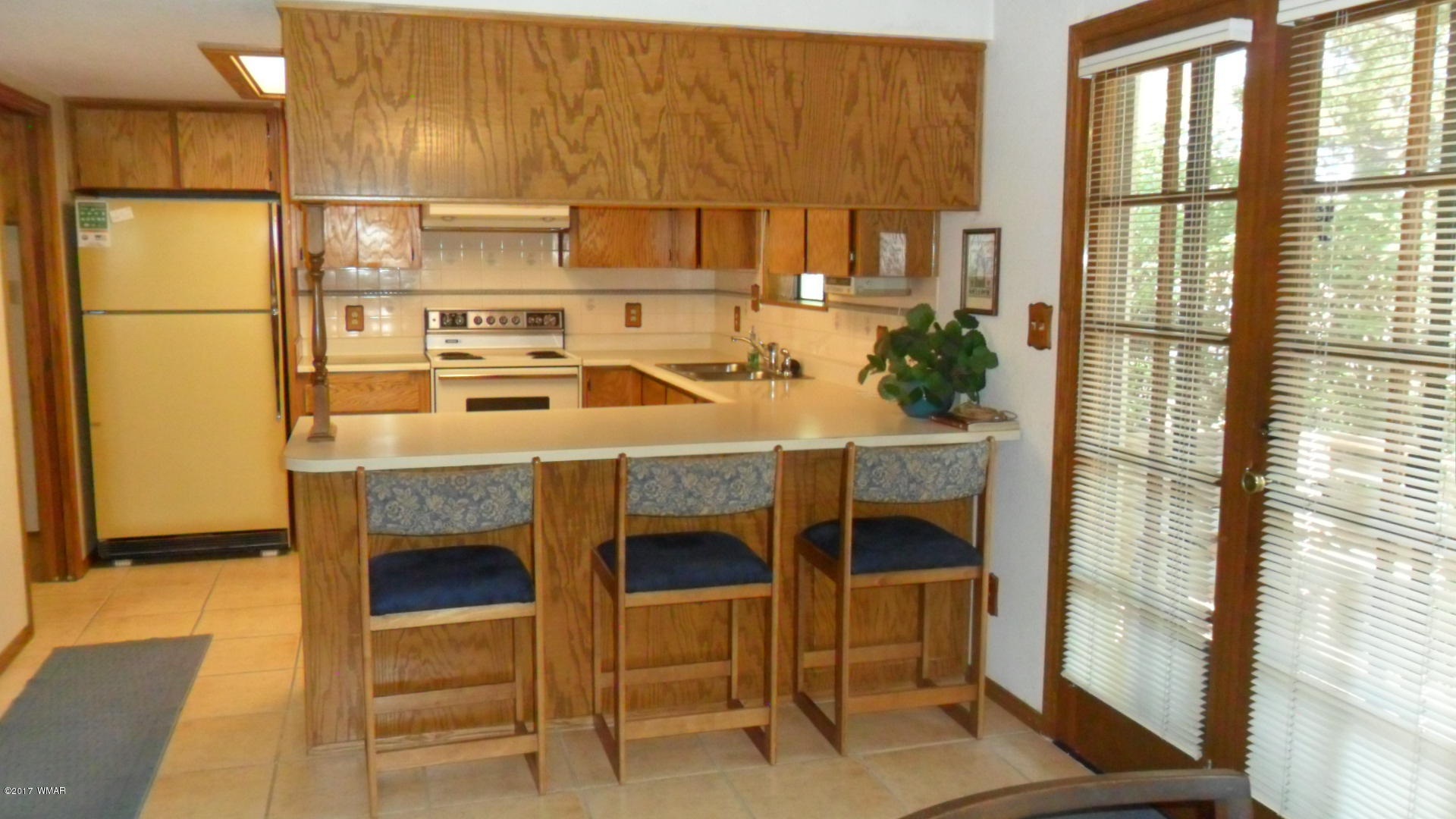 560 East Merrill Show Low, AZ 85901 - Photo 11 of 41