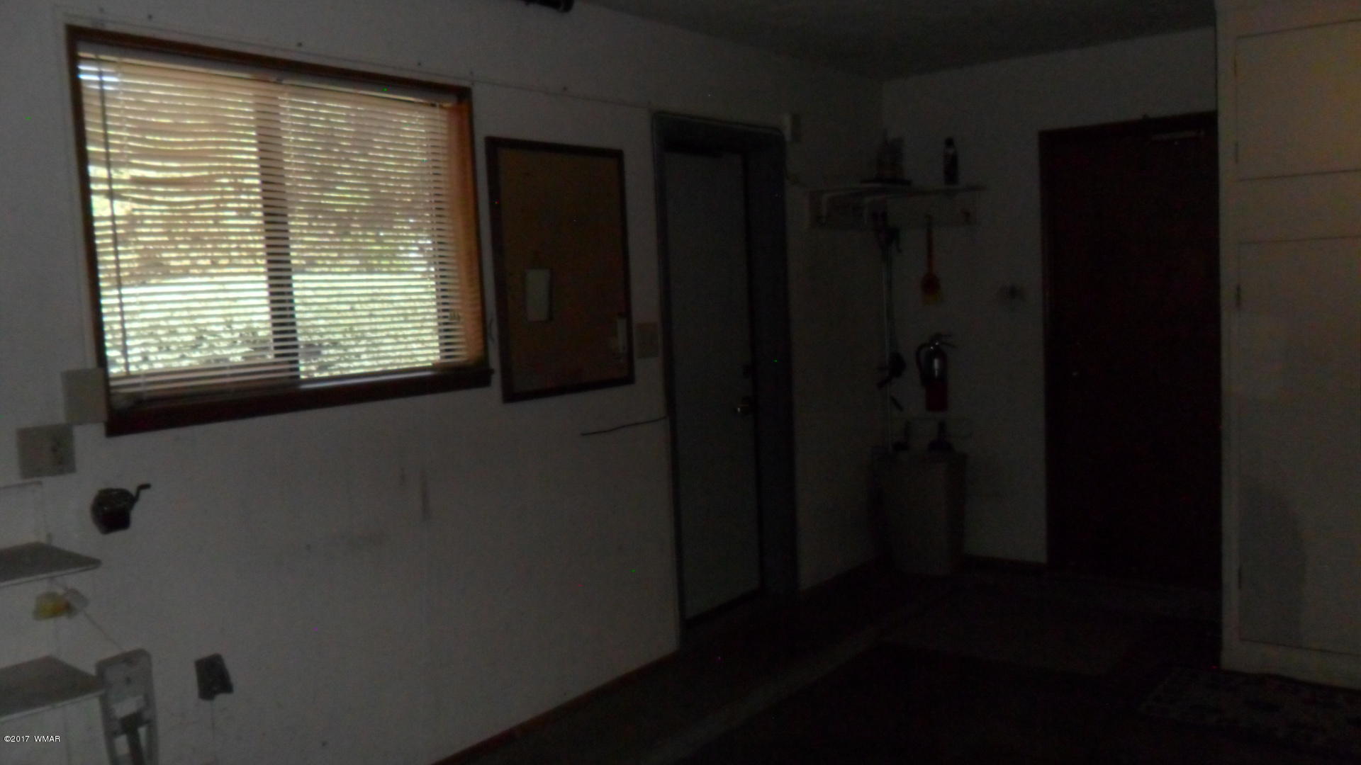 560 East Merrill Show Low, AZ 85901 - Photo 18 of 41